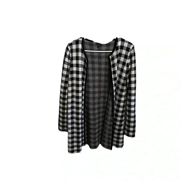 Talbots Wool Blend  Black and White  Buffalo Checker Cardigan Long Sweater Med - Picture 1 of 4